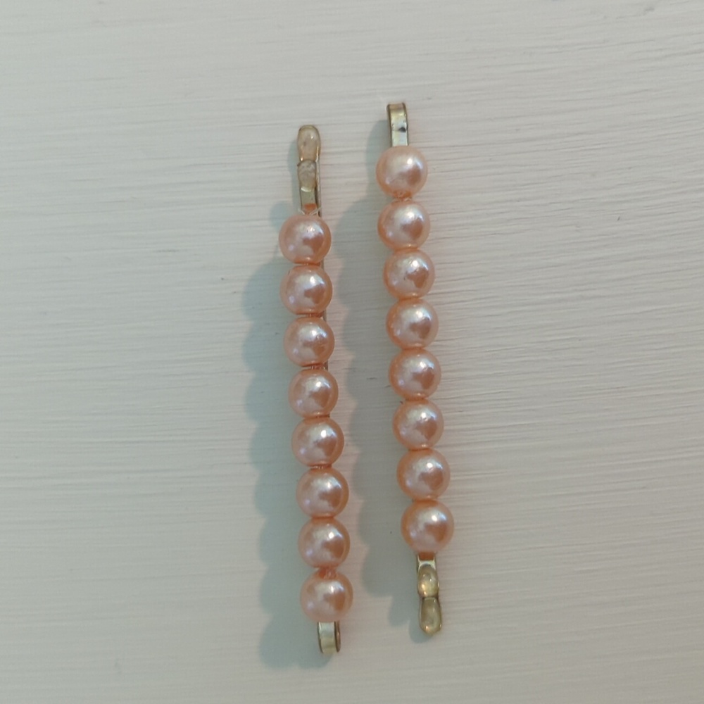 Assorted Hair Clips/Pins - Picture 6 of 8